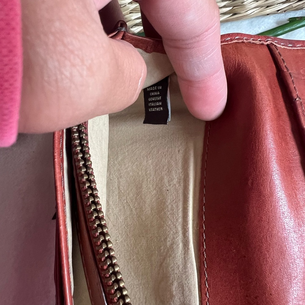 FRYE Brown Leather Logo Women's Wallet - Picture 8 of 13